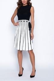  Black & Off White Knit Dress