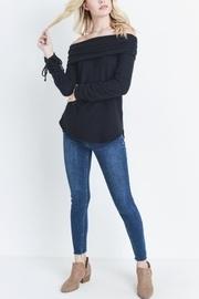  Fold-over Off-the-shoulder Top
