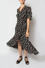  Moe Floral Dress