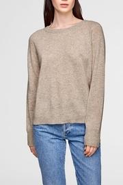  Essential Sweatshirt