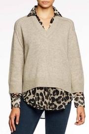  V-neck Printed Pullover