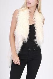  Fur Sleeveless Vest