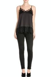  Eyelash Lace-trim Cami