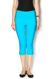  Comfortable Capri