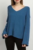  V-neckline Sweater