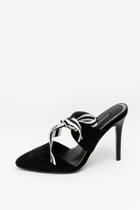  Bow Heel