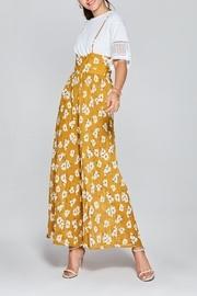  Floral Pleated Jumpsuit