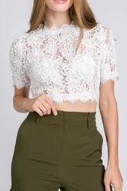  Crochet Floral Top