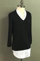  Blouse/sweater Combo