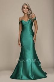  Off-shoulder Formal Dress