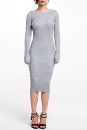  Ribbed Silhouette Dress