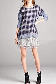  Plaid Pullover Top