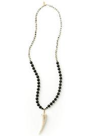  Harper Onyx-dalmation Antler-necklace