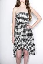  Checkered Strapless Dress
