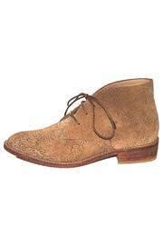  Embossed Leather Chukka