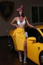  Lamborghini Lemon Skirt