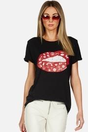  Edda Elements Lip Tee