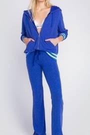  Offline Zip Hoodie