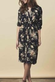  Black Floral Shift Dress