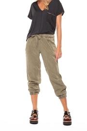  Tencel Capri Jogger