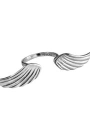  Double Wing Ring