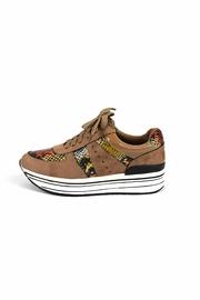  Camel Print Sneakers