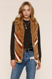  Daro Vest