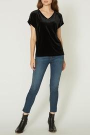  Holly V-neck Tee
