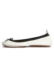  White Croco Flats