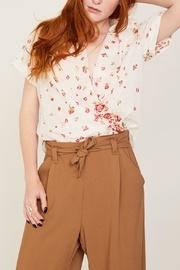  Nia Flowers Blouse