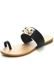  Buckle Accent Sandals