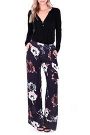  Traveler Wide Leg