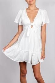 Detailed-white-tie Chest Dress