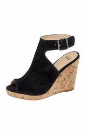  Mila Wedge
