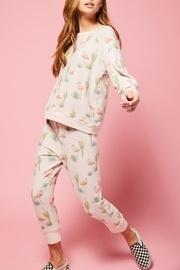  Flamingo Cropped Pants