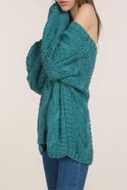  Snow Den Sweater