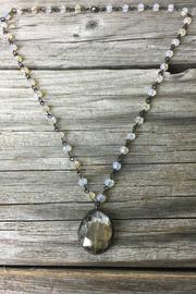  Camellia Short Necklace