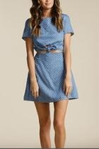 Kennedi Front-tie Dress