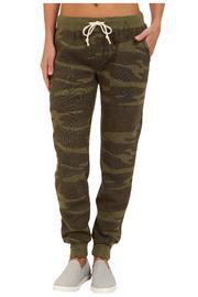  Fleece Camo Jogger