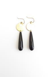  Gold Onyx Earrings