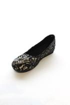  Satin/lace Ballerinas