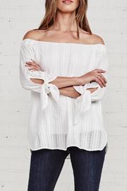  Yarrow White Top