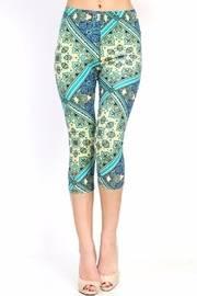  Paisley Capri Leggings