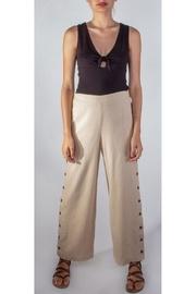  Button-side Pants Sand