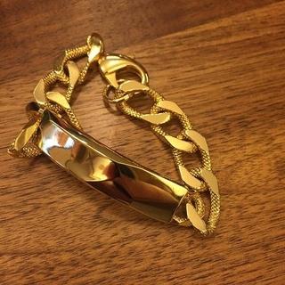  Gold Tag Bracelet