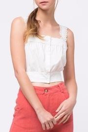  Button-down Cropped Top