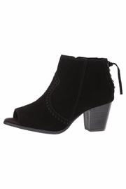  Minnetonka Melanie Bootie