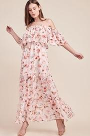  Ruffle Off-the-shoulder Dress