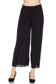  Pleated Gaucho Pants