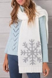  White Snowflake Scarf